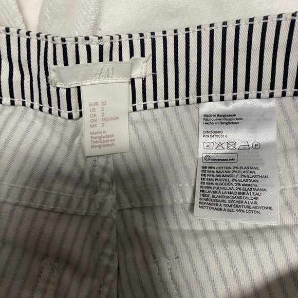 H&M striped shorts - Picture 2 of 4